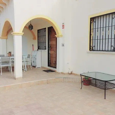 Preciosa Casa En La Zenia Orihuela Costa Holiday home *